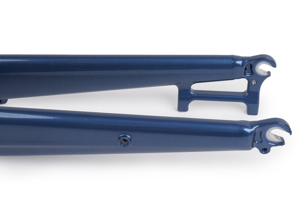 Storm Blue Large SKUs: 19400-0822402