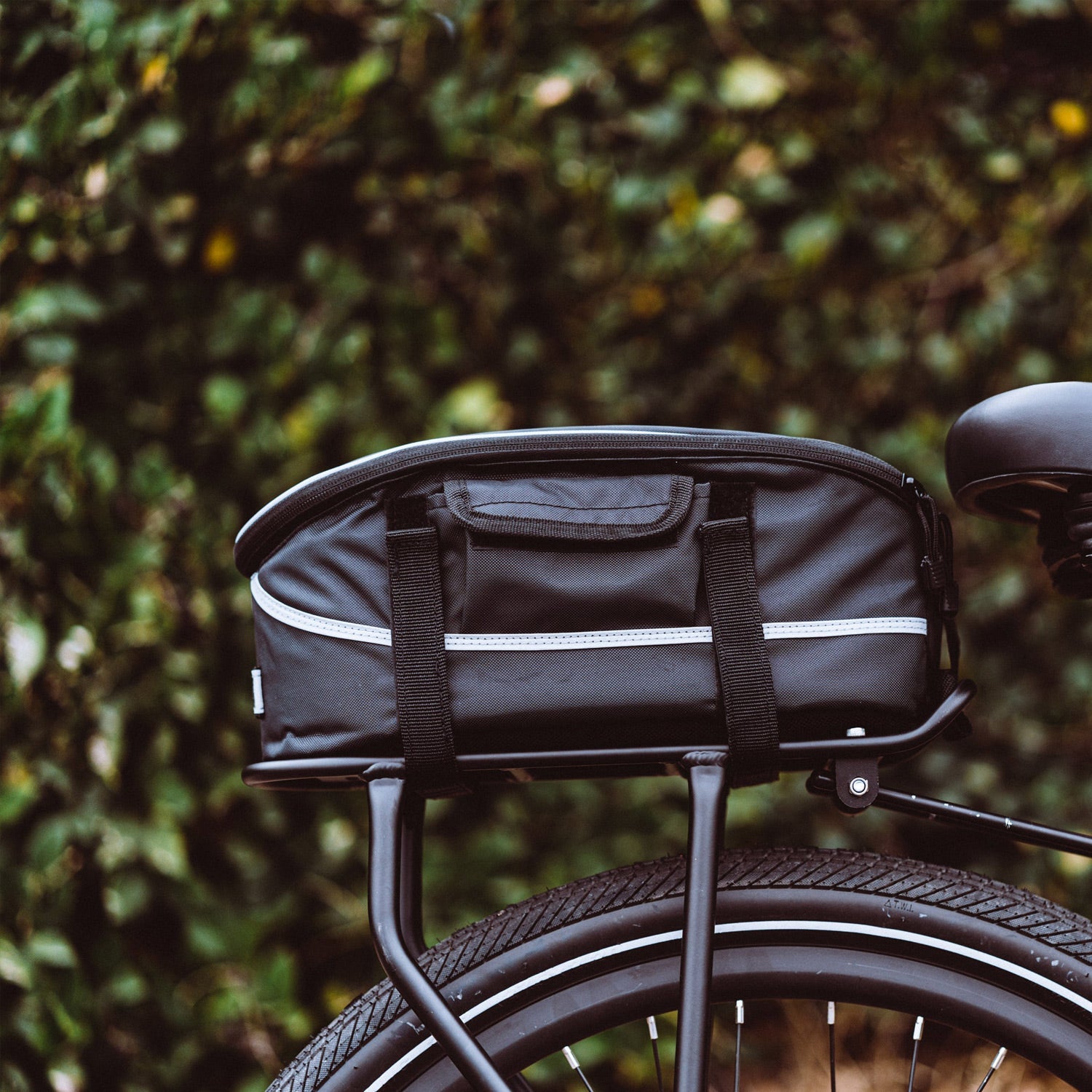 Aventon Rear Rack - Pace 350 / Pace 500  lifestyle